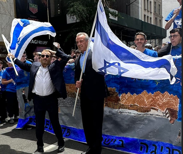 ./RFK_Rabbi_Schmuley_1790445967203